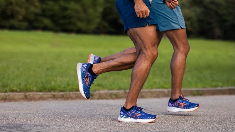 el viento es fuerte Araña de tela en embudo ventajoso Comparativa New Balance 1080 v12 vs Brooks Glycerin 20 | Als Sport